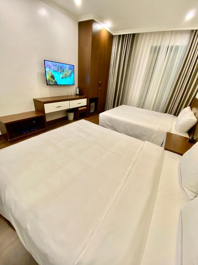 Moonlight Hotel Ha Long Buitenkant foto