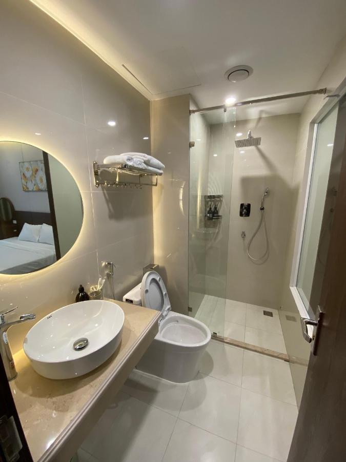 Moonlight Hotel Ha Long Buitenkant foto