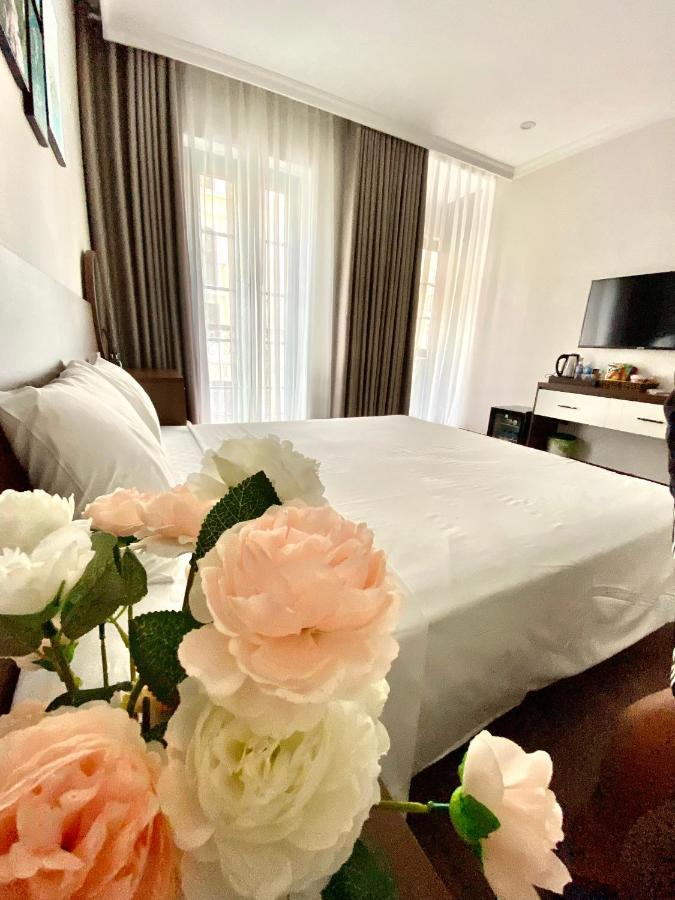 Moonlight Hotel Ha Long Buitenkant foto