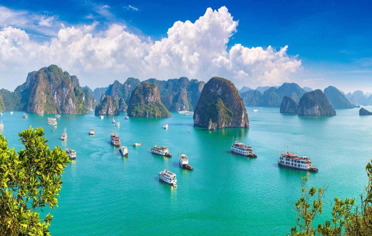 Moonlight Hotel Ha Long Buitenkant foto