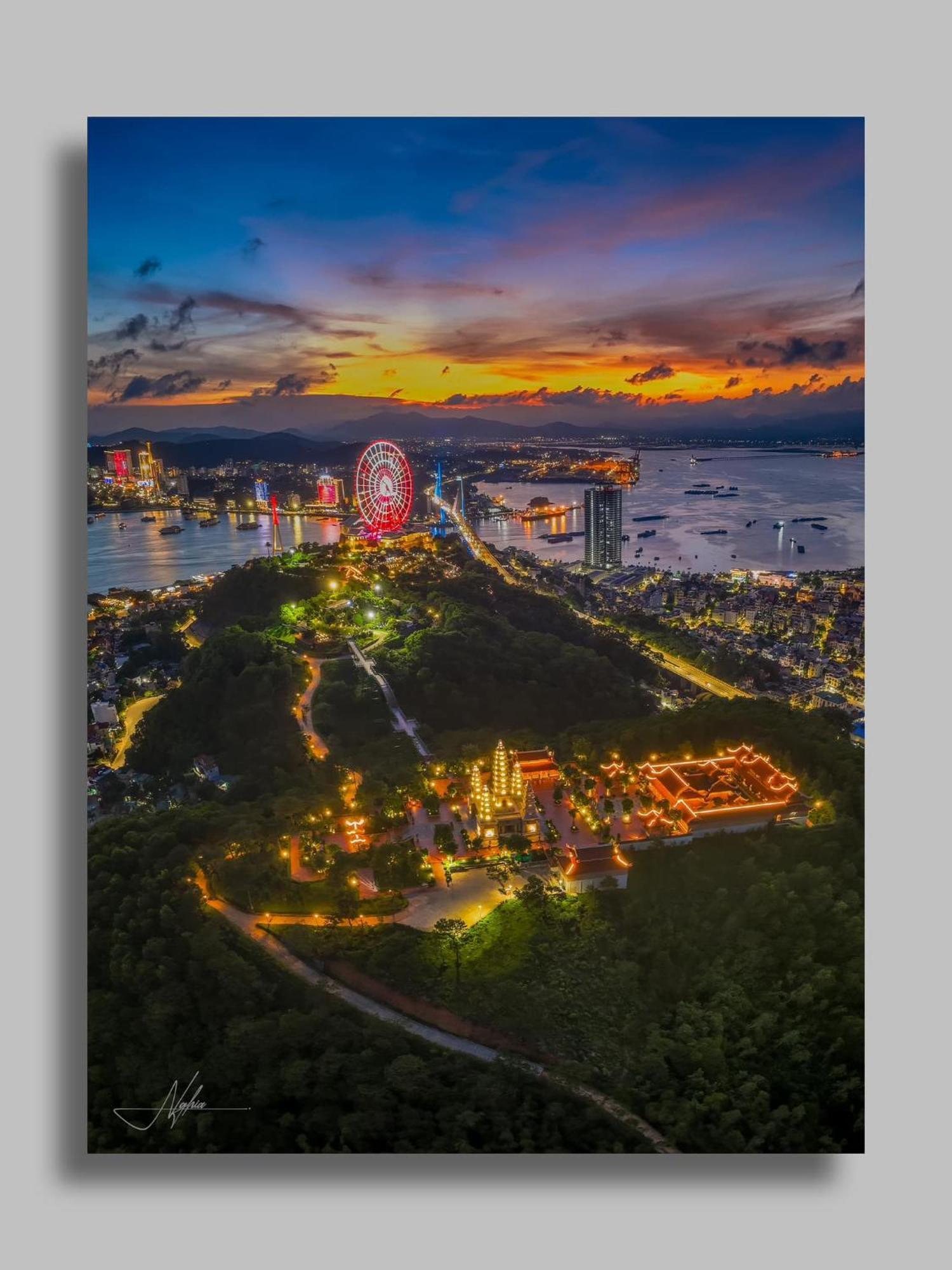 Moonlight Hotel Ha Long Buitenkant foto