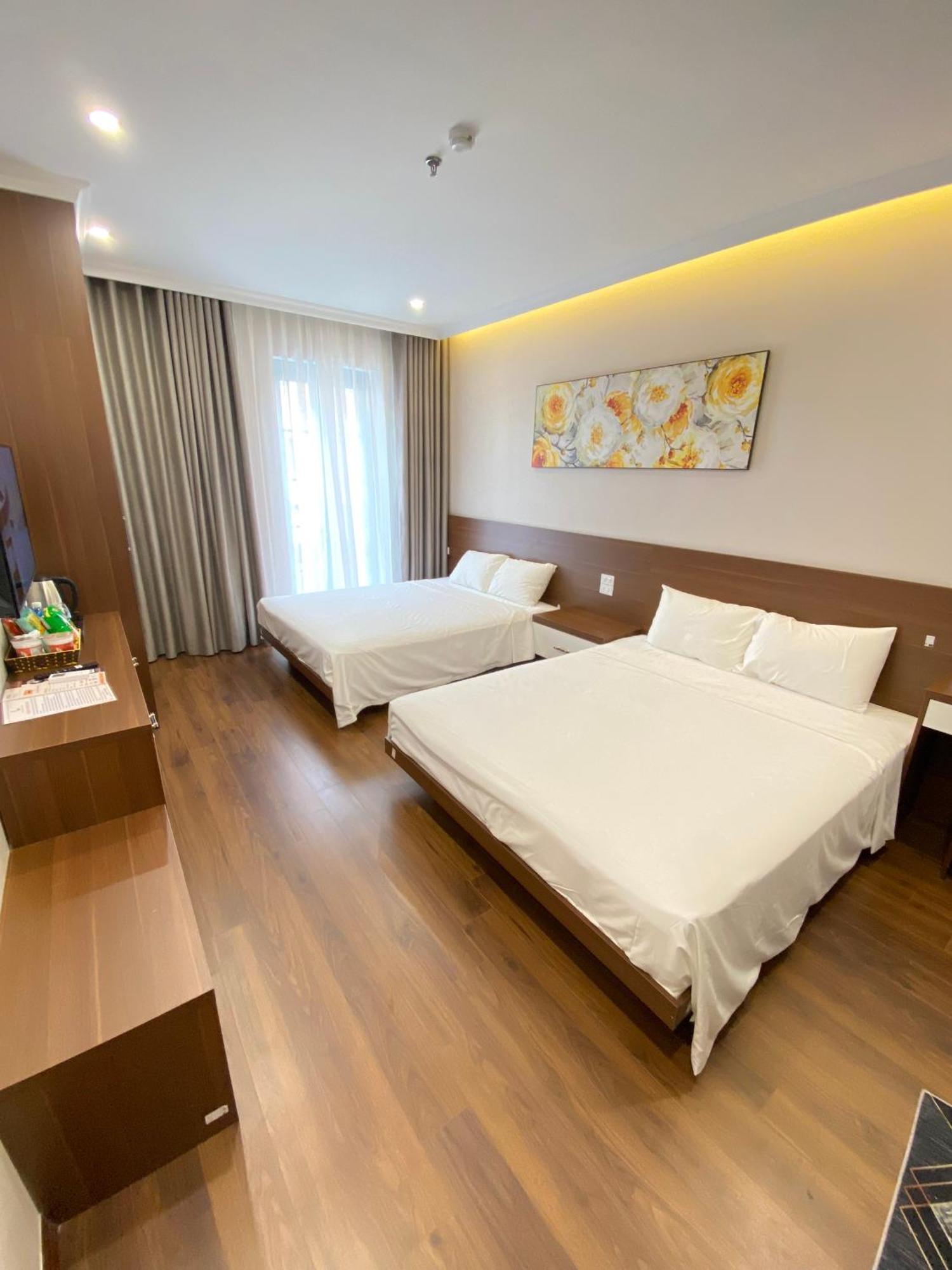 Moonlight Hotel Ha Long Buitenkant foto
