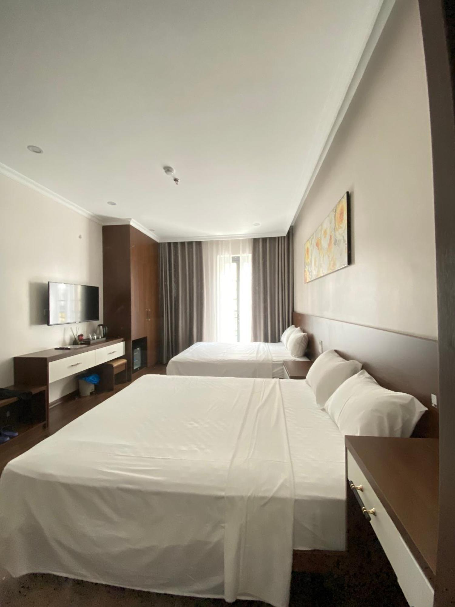 Moonlight Hotel Ha Long Buitenkant foto